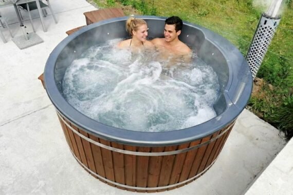 Hot-tub-bain-nordique-Deluxe-(180)-AI