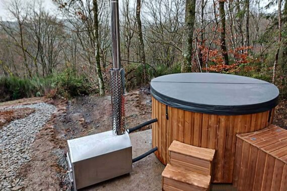 Hot-tub-fiberglass-bain-nordique-fibre-de-verre-(65)