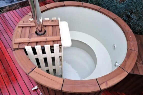 Hot-tub-plastic-bain-nordique-plastique-(133)