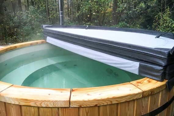 Hot-tub-plastic-bain-nordique-plastique-(164)