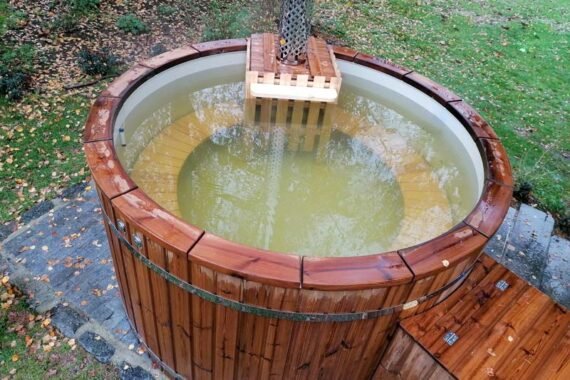 Hot-tub-plastic-bain-nordique-plastique-(181)