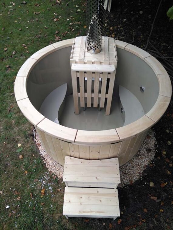 Hot-tub-plastic-bain-nordique-plastique-(72)