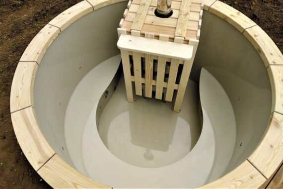 Hot-tub-plastic-bain-nordique-plastique-(93)