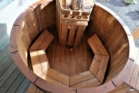 Hot-tub-wooden_bain-nordique-tout-en-bois-(108)