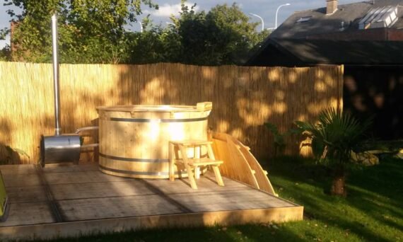 Hot-tub-wooden_bain-nordique-tout-en-bois-(6)