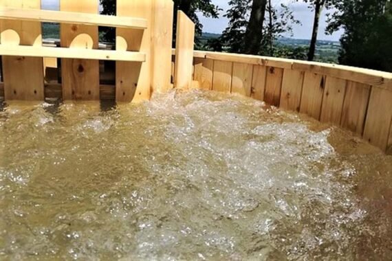 Hot-tub-wooden_bain-nordique-tout-en-bois-(91)