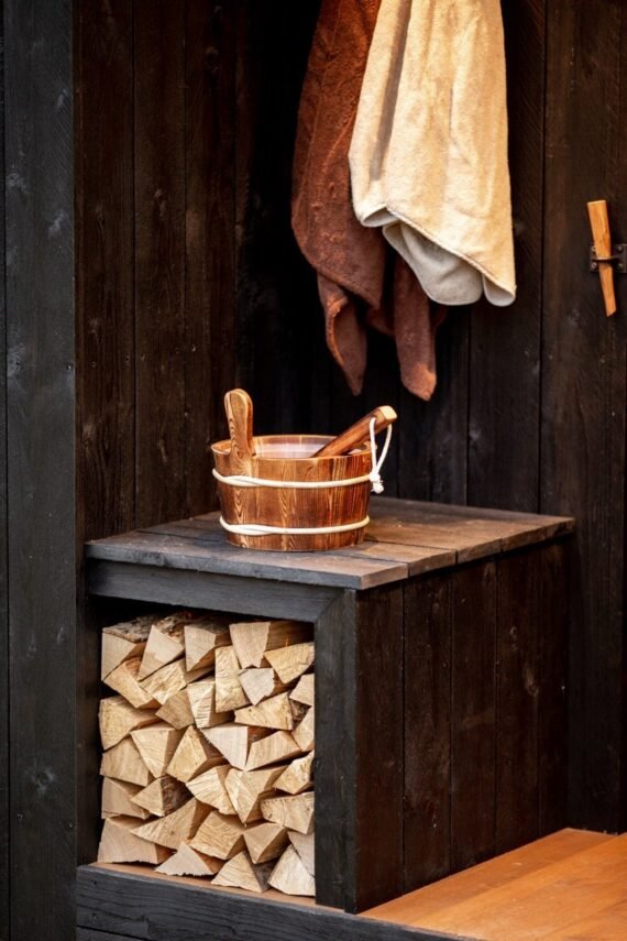 AC7Q0066_Large_3HV8MoL