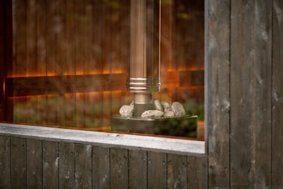 AC7Q0080_Large_wyBKqWB