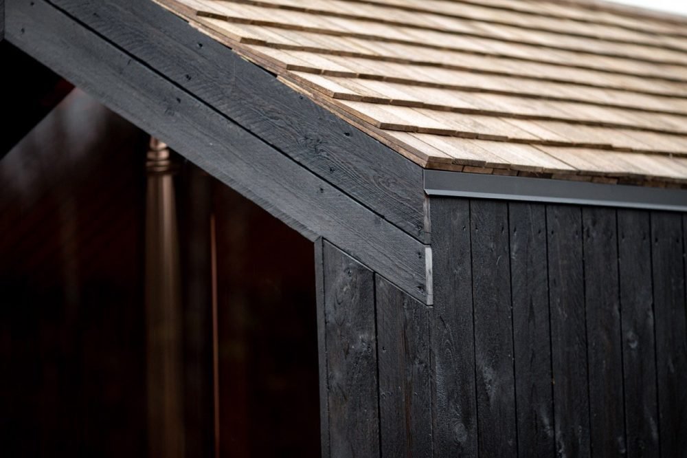 AC7Q0084_Large_sYct6o1