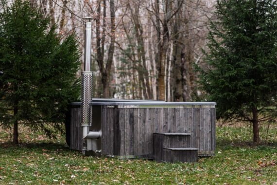 Fiberglass-square-hot-tub-integrated-heater-220×220-–-2